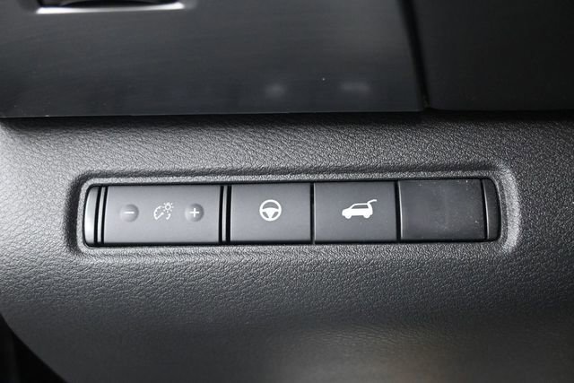 Used 2025 Nissan Pathfinder Rock Creek AWD/4WD image 8