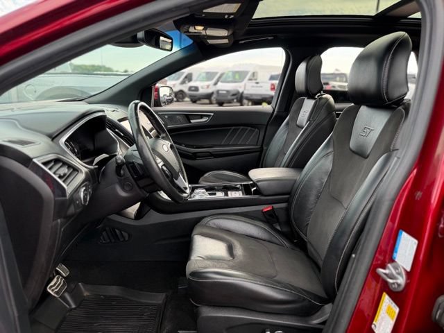 Certified 2019 Ford Edge ST w/ Equipment Group 401A AWD/4WD image 14