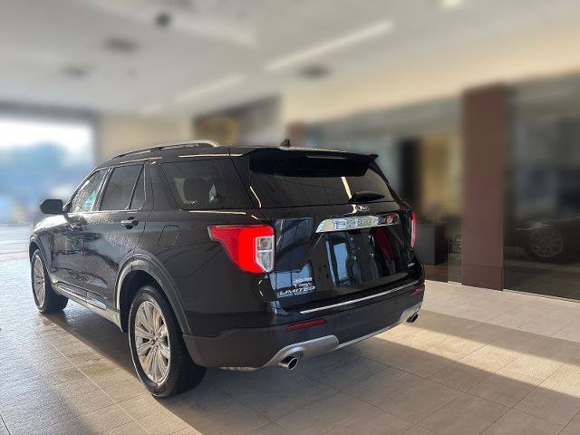 Certified 2022 Ford Explorer Limited AWD/4WD image 3
