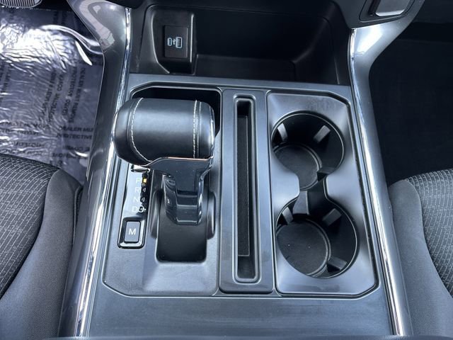 Certified 2022 Ford F150 XLT w/ Equipment Group 301A Mid image 38