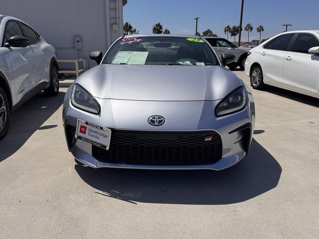 Used 2023 Toyota GR86 RWD image 2