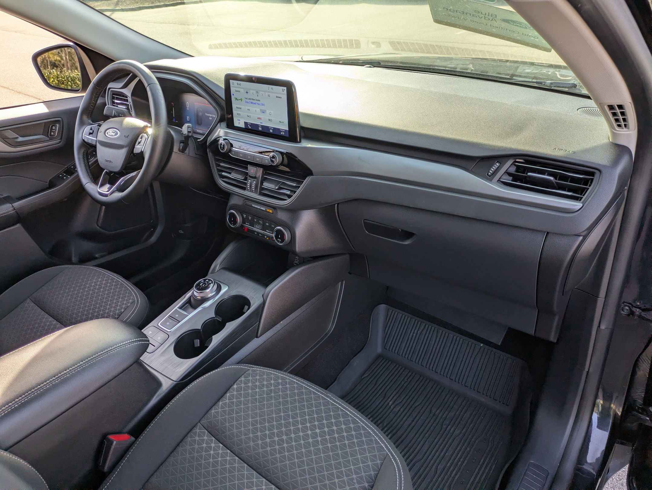 Certified 2024 Ford Escape Active w/ Cold Weather Package image 38