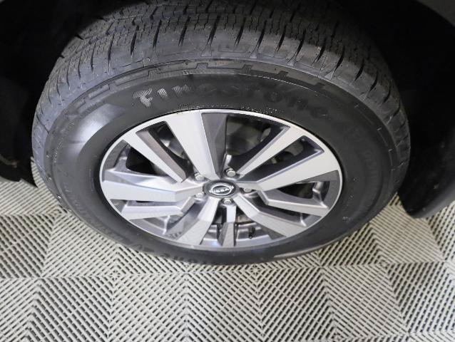 Used 2022 Nissan Pathfinder SL w/ SL Black Package AWD/4WD image 38