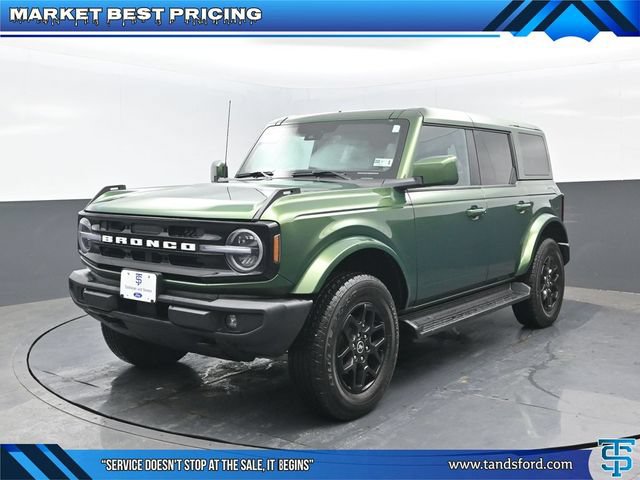 Certified 2025 Ford Bronco Outer Banks AWD/4WD image 1