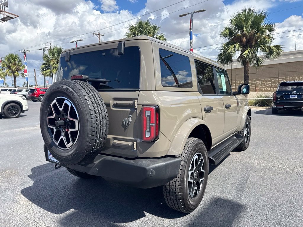 Certified 2026 Ford Bronco Outer Banks AWD/4WD image 5