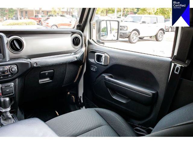 Used 2020 Jeep Gladiator Sport w/ Quick Order Package 24S AWD/4WD image 16