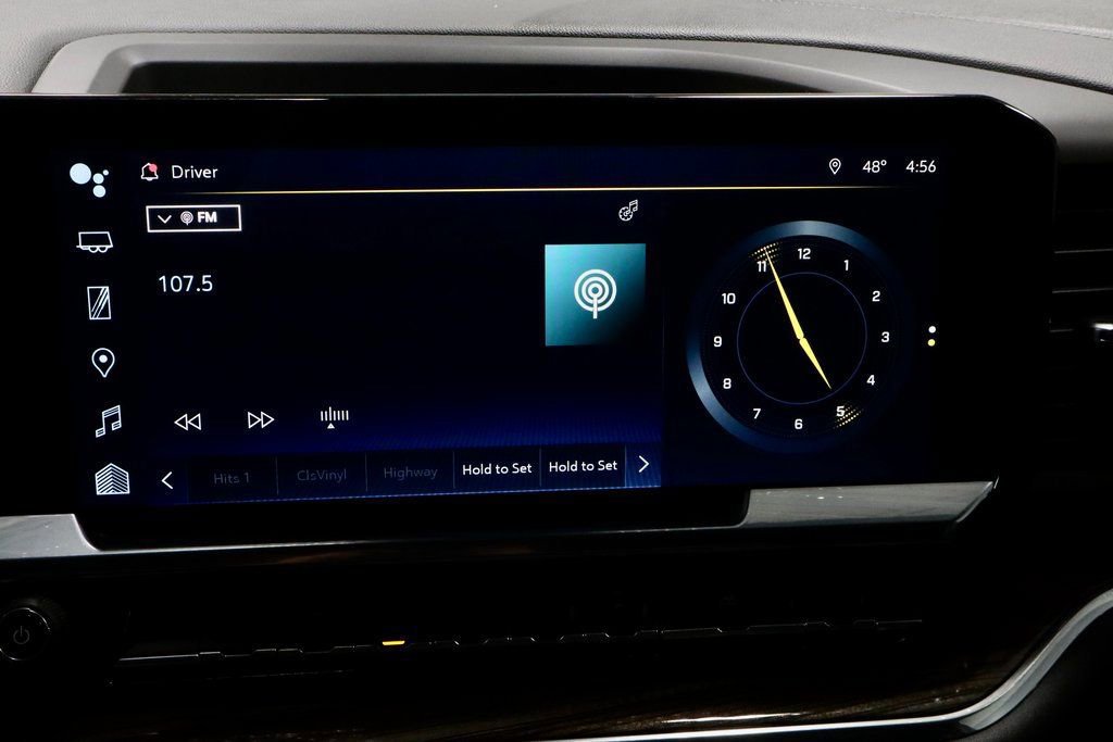 Used 2023 Chevrolet Silverado 1500 LT image 10