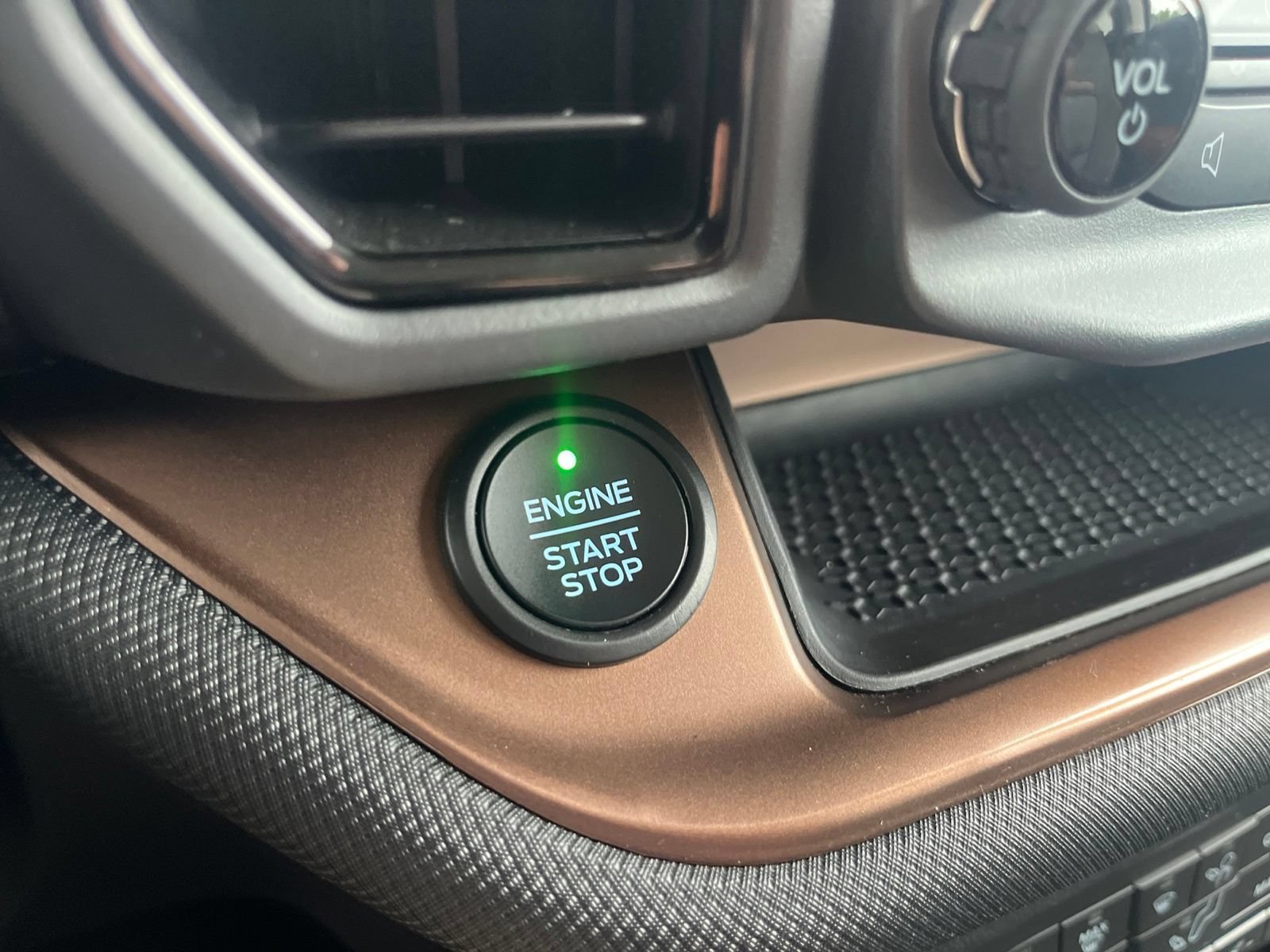 Certified 2021 Ford Bronco Sport Outer Banks AWD/4WD image 22