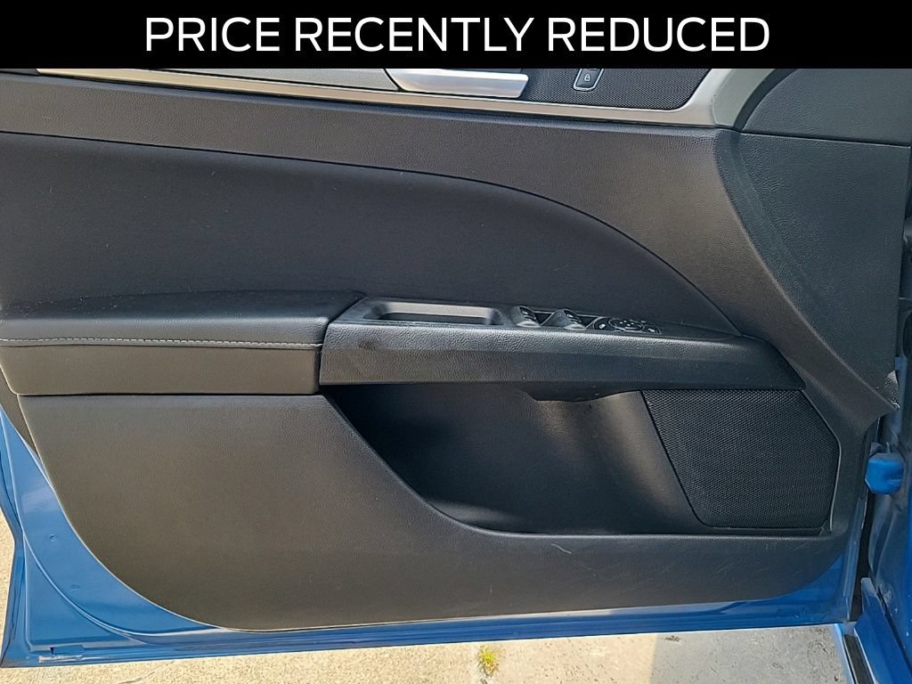 Certified 2020 Ford Fusion SE FWD image 19