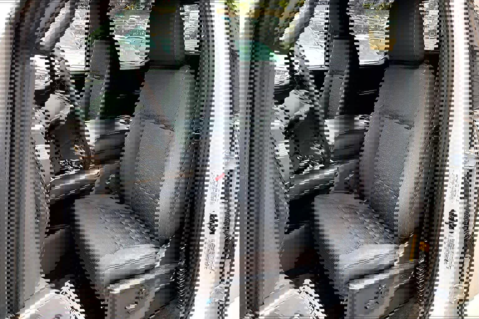 Certified 2022 Ford F150 XLT w/ Equipment Group 302A High image 11