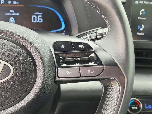 Used 2025 Hyundai Elantra Sport FWD image 26