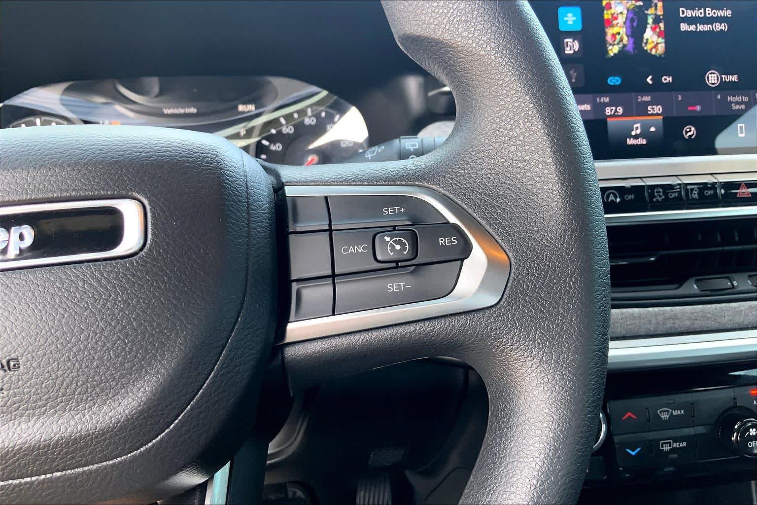 Used 2024 Jeep Compass Sport AWD/4WD image 25