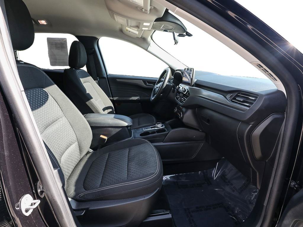 Certified 2023 Ford Escape Active AWD/4WD image 22