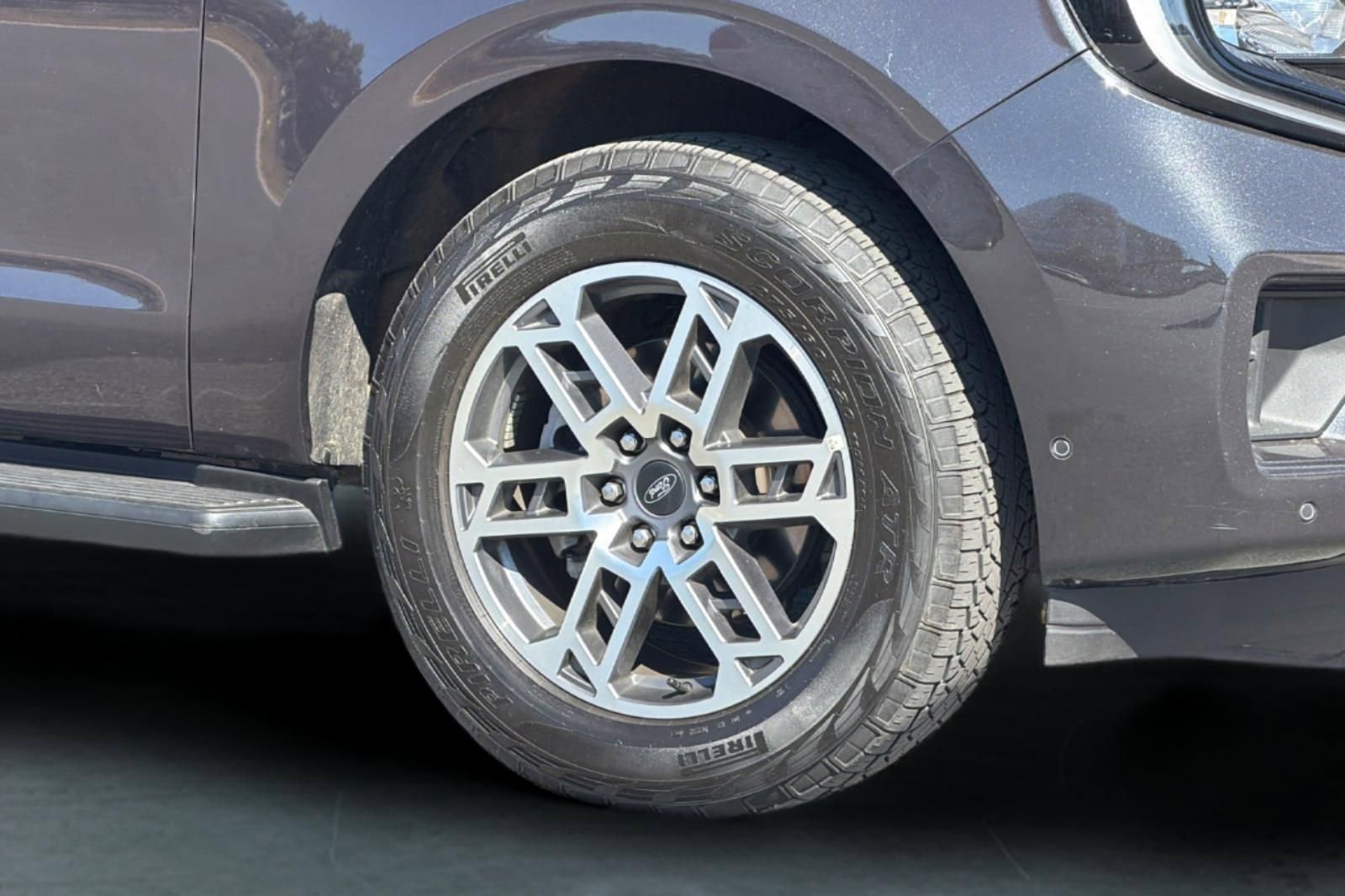 Certified 2025 Ford Expedition Active AWD/4WD image 34