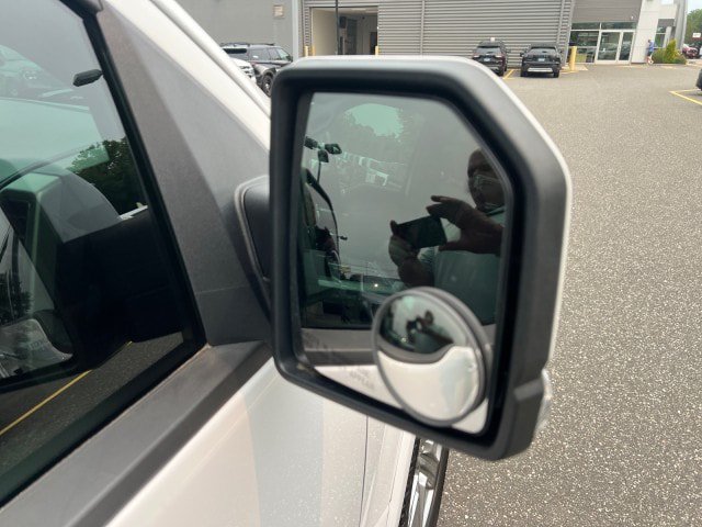 Certified 2018 Ford F150 Lariat w/ Equipment Group 502A Luxury AWD/4WD image 40