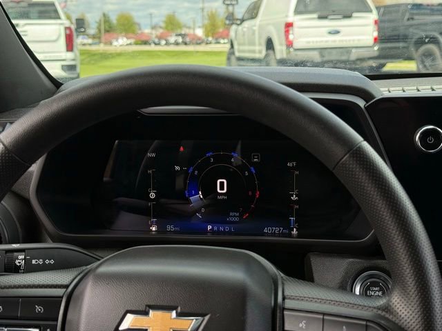 Used 2023 Chevrolet Colorado W/T w/ Safety Package RWD image 8