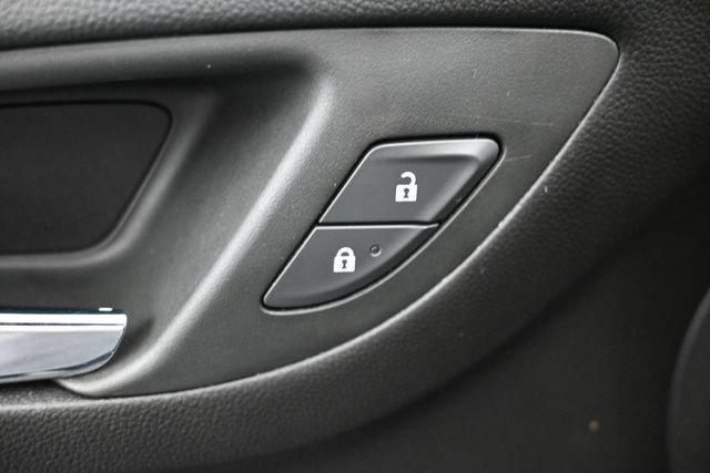 Used 2024 Chevrolet Equinox LT AWD/4WD image 15