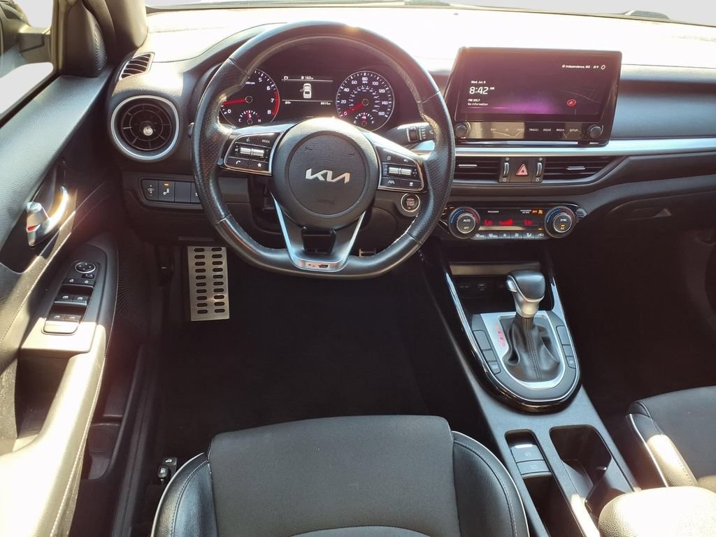 Used 2024 Kia Forte GT-Line FWD image 9
