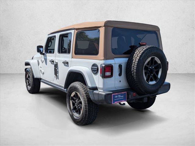 Used 2018 Jeep Wrangler Unlimited Sahara AWD/4WD image 8