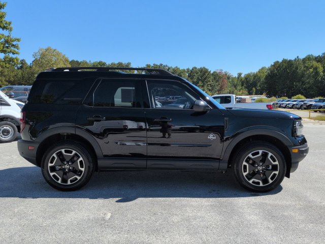 Certified 2024 Ford Bronco Sport Outer Banks AWD/4WD image 3