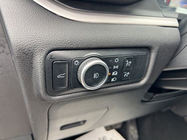 Certified 2024 Ford Explorer XLT w/ Equipment Group 202A image 9