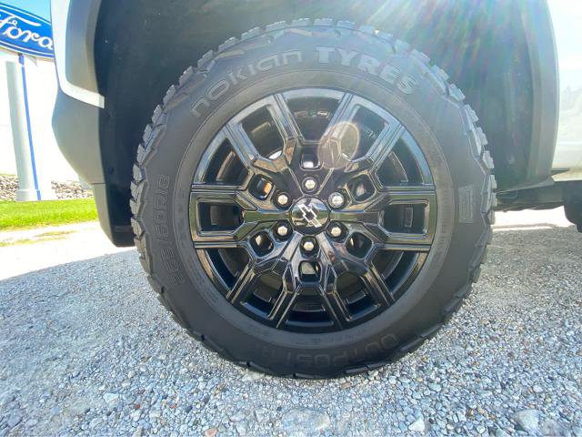 Used 2024 Chevrolet Colorado Trail Boss w/ Advanced Trailering Package AWD/4WD image 15