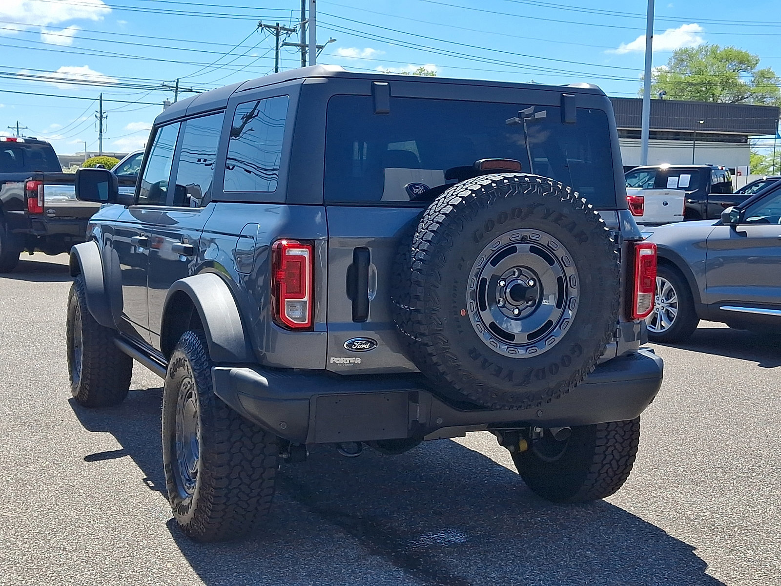 Certified 2025 Ford Bronco Big Bend w/ Black Diamond Package AWD/4WD image 5