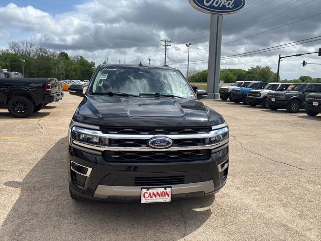 Certified 2024 Ford Expedition Limited AWD/4WD image 4