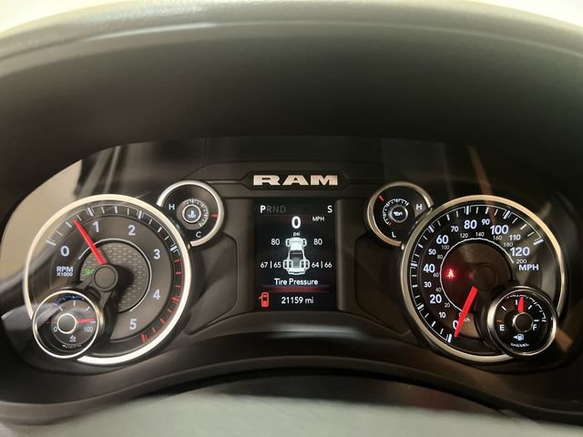 Used 2020 RAM 3500 Tradesman w/ Chrome Appearance Group RWD image 8