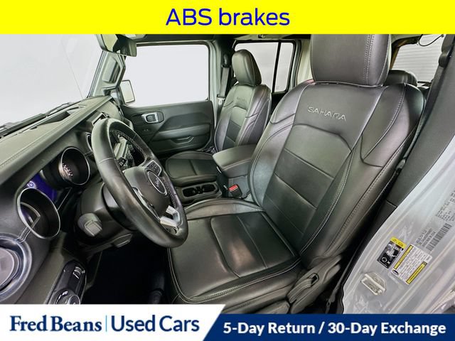Used 2023 Jeep Wrangler Unlimited Sahara w/ LED Lighting Group AWD/4WD image 27