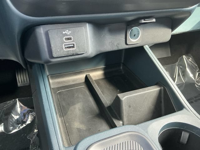 Certified 2025 Ford Maverick XL FWD image 24