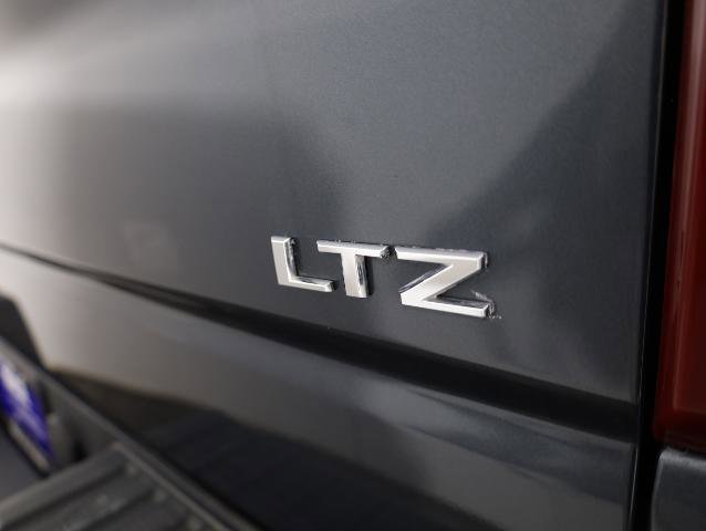 Used 2019 Chevrolet Silverado 1500 LTZ w/ LTZ Plus Package AWD/4WD image 27