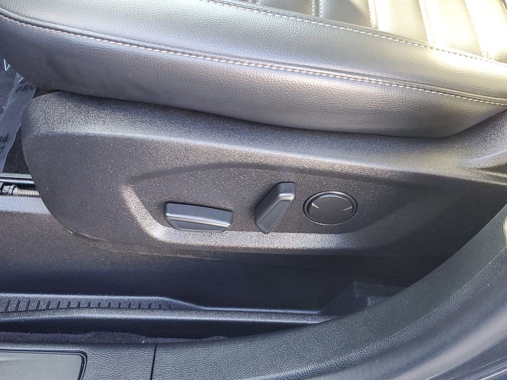 Certified 2023 Ford Edge SEL w/ Convenience Package image 9