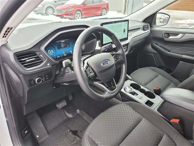 Certified 2025 Ford Escape Active w/ Active Premium Tech Pack image 13