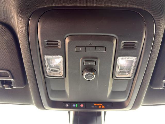 Used 2022 Chevrolet Tahoe Z71 image 18