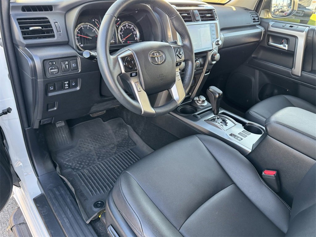 Used 2022 Toyota 4Runner TRD Sport image 9