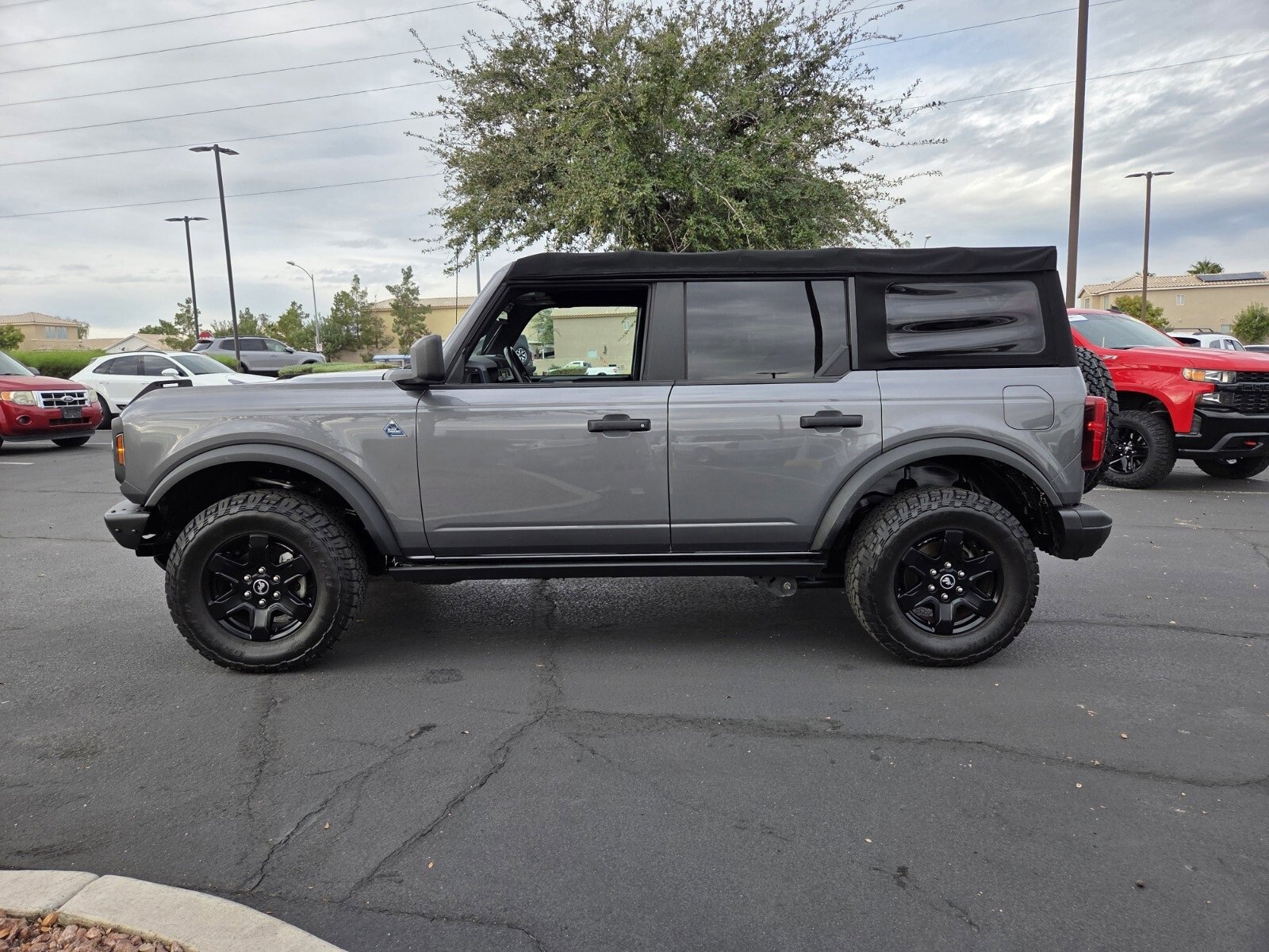 Certified 2021 Ford Bronco Black Diamond video 2
