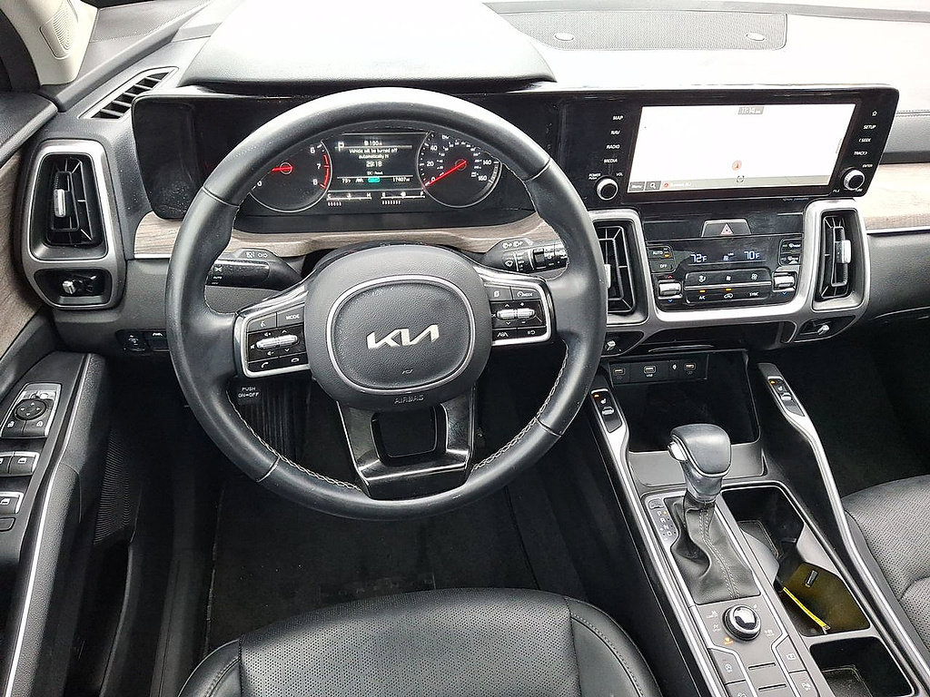 Used 2023 Kia Sorento S w/ Panoramic Sunroof Package AWD/4WD image 21