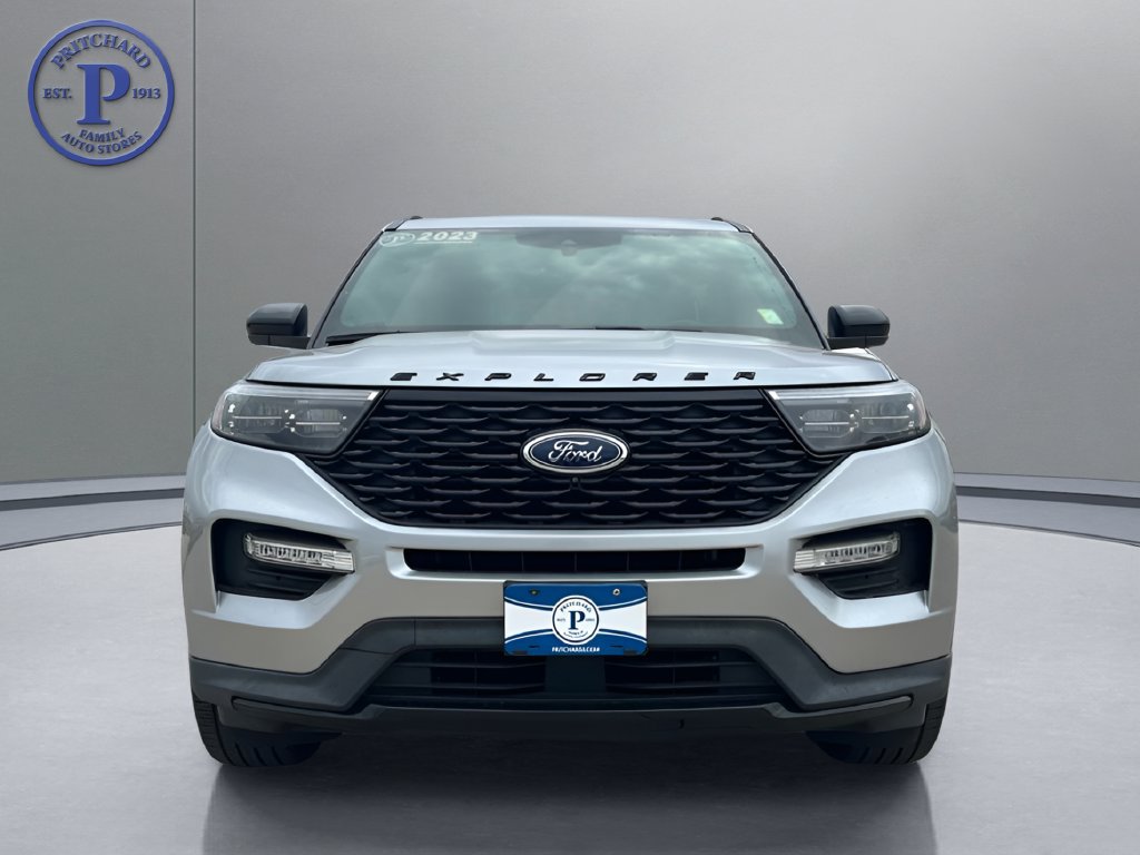 Certified 2023 Ford Explorer ST-Line w/ Class IV Trailer Tow Package AWD/4WD image 2