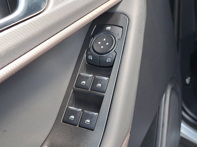 Certified 2025 Ford Explorer Active image 24