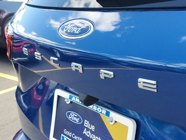 Certified 2023 Ford Escape ST-Line w/ Tech Pack #1 AWD/4WD image 7