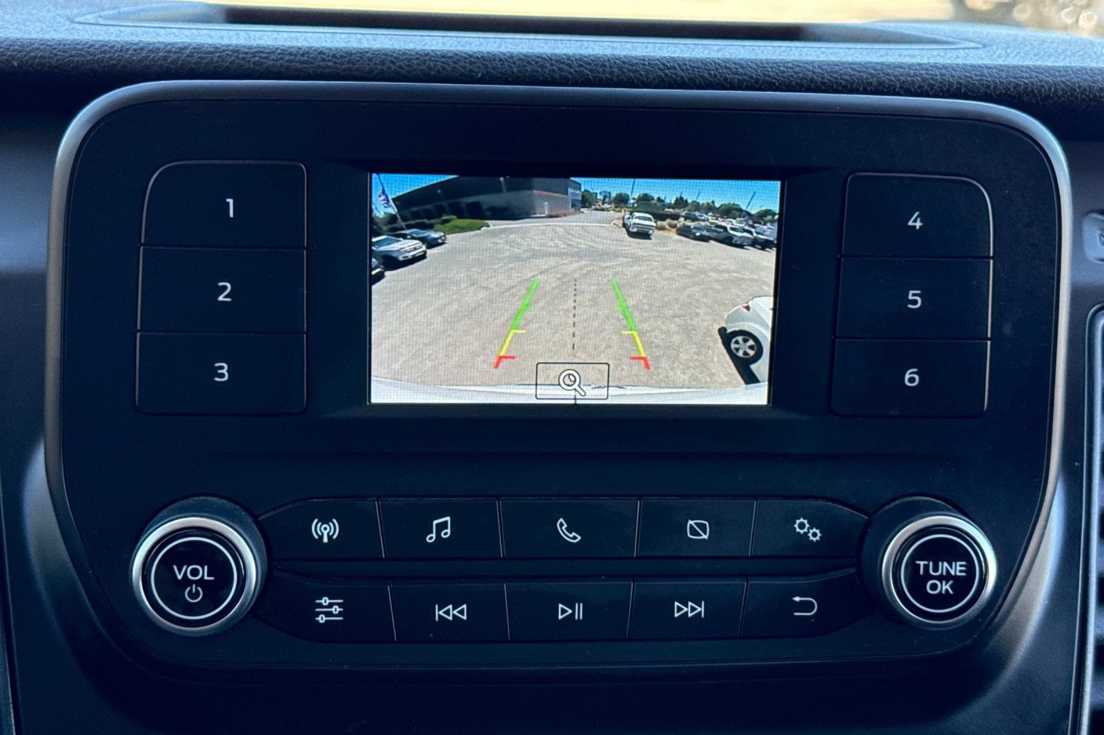 Certified 2023 Ford Transit 250 Medium Roof AWD image 19