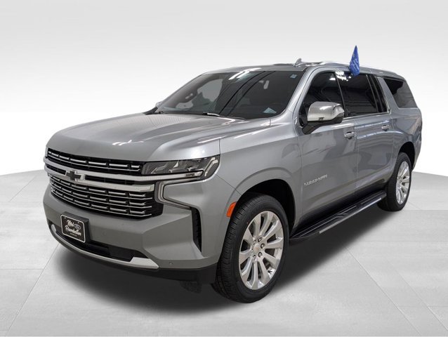 Used 2024 Chevrolet Suburban Premier AWD/4WD image 20