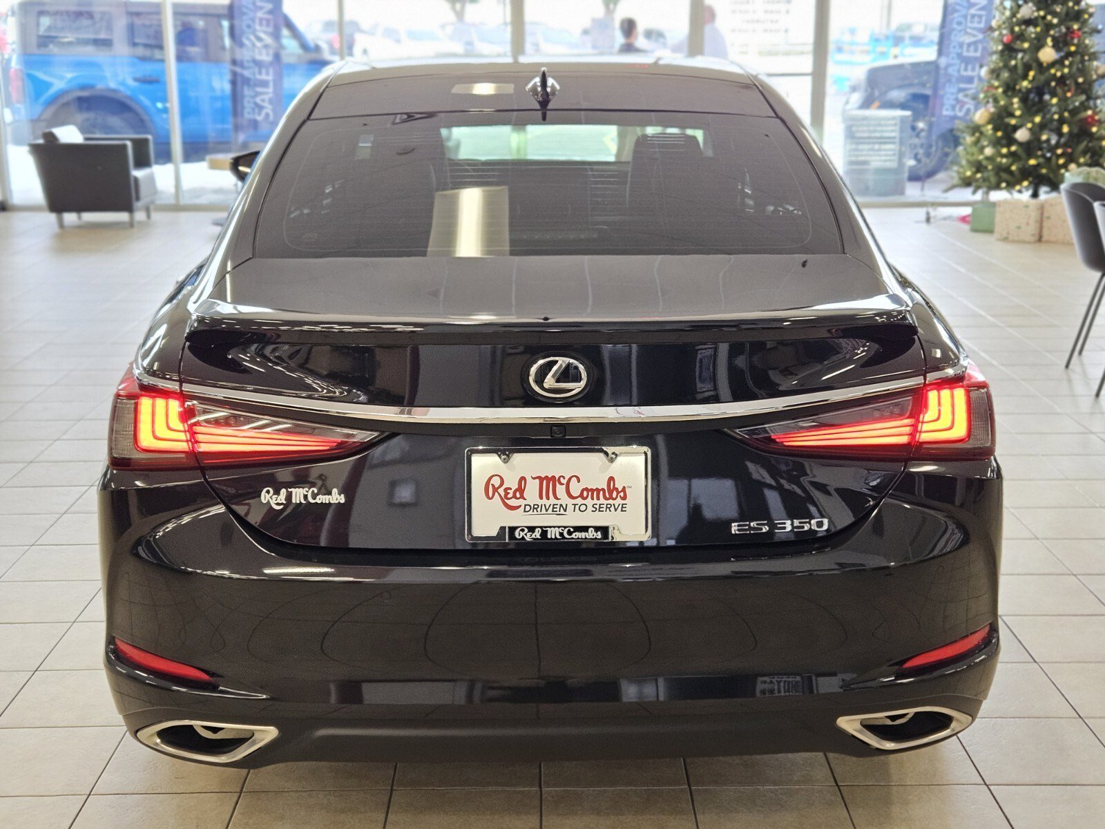 Used 2025 Lexus ES 350 Ultra Luxury image 4