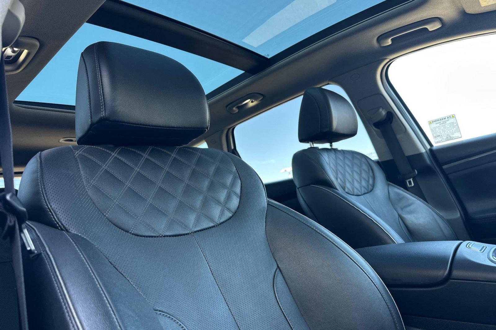 Used 2022 Hyundai Santa Fe Limited w/ Cargo Package AWD/4WD image 16