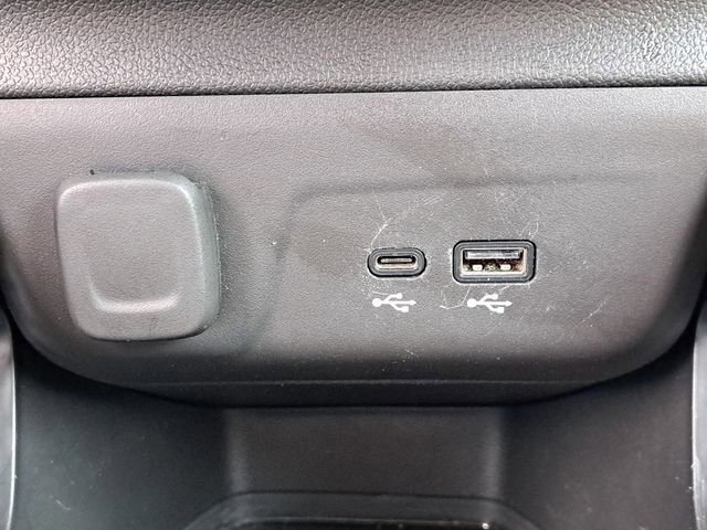 Used 2025 Chevrolet TrailBlazer LT image 28