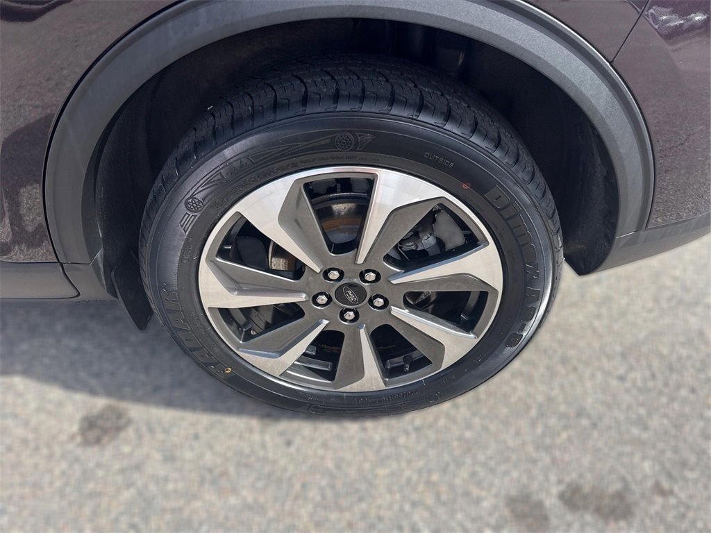 Certified 2023 Ford Escape Platinum image 13