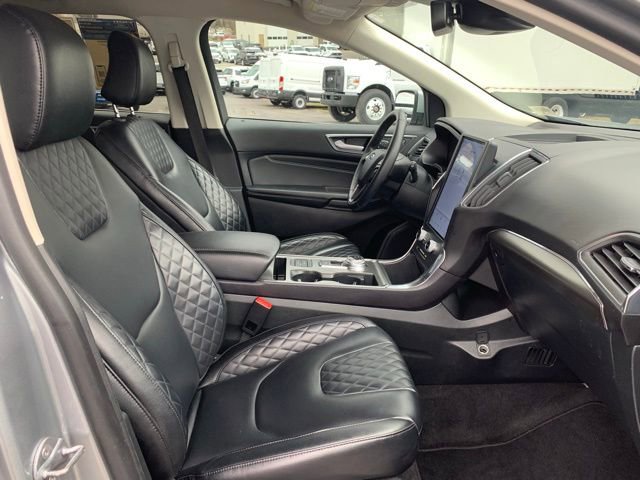 Certified 2024 Ford Edge Titanium image 27