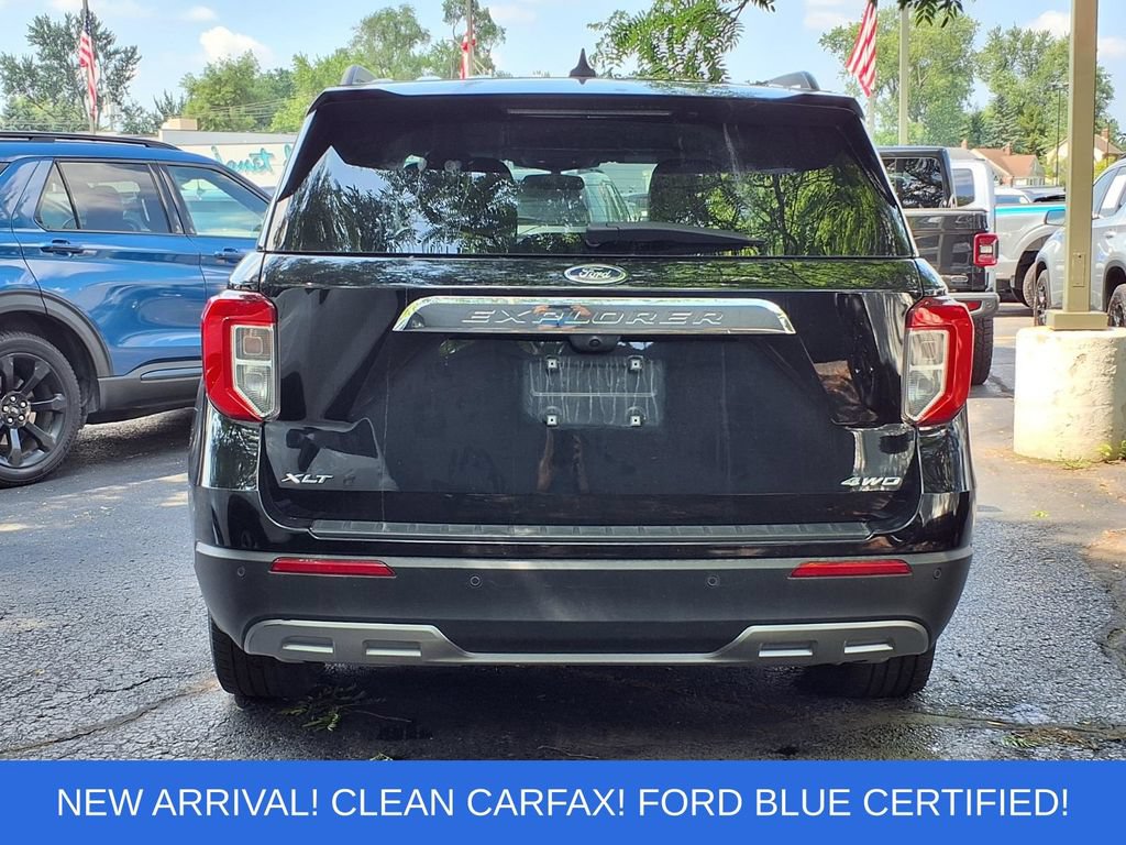 Certified 2023 Ford Explorer XLT w/ Equipment Group 202A AWD/4WD image 4