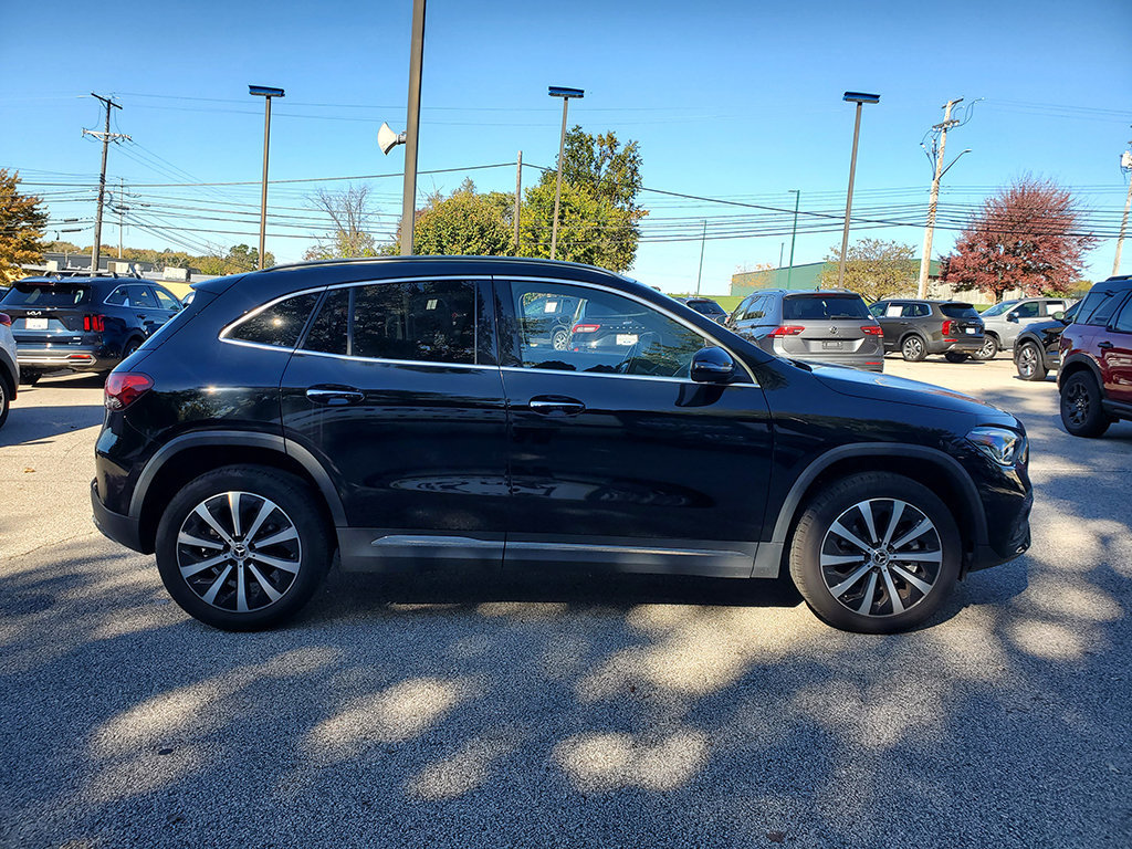 Used 2023 Mercedes-Benz GLA 250 w/ Premium Package image 4